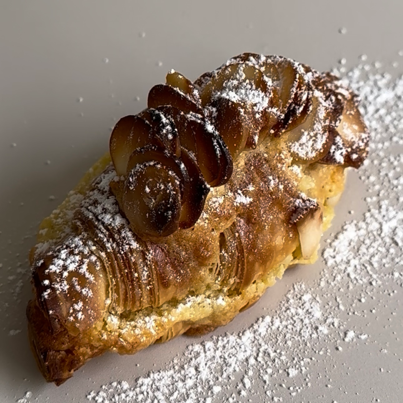 Step 6: Dust with Icing Sugar