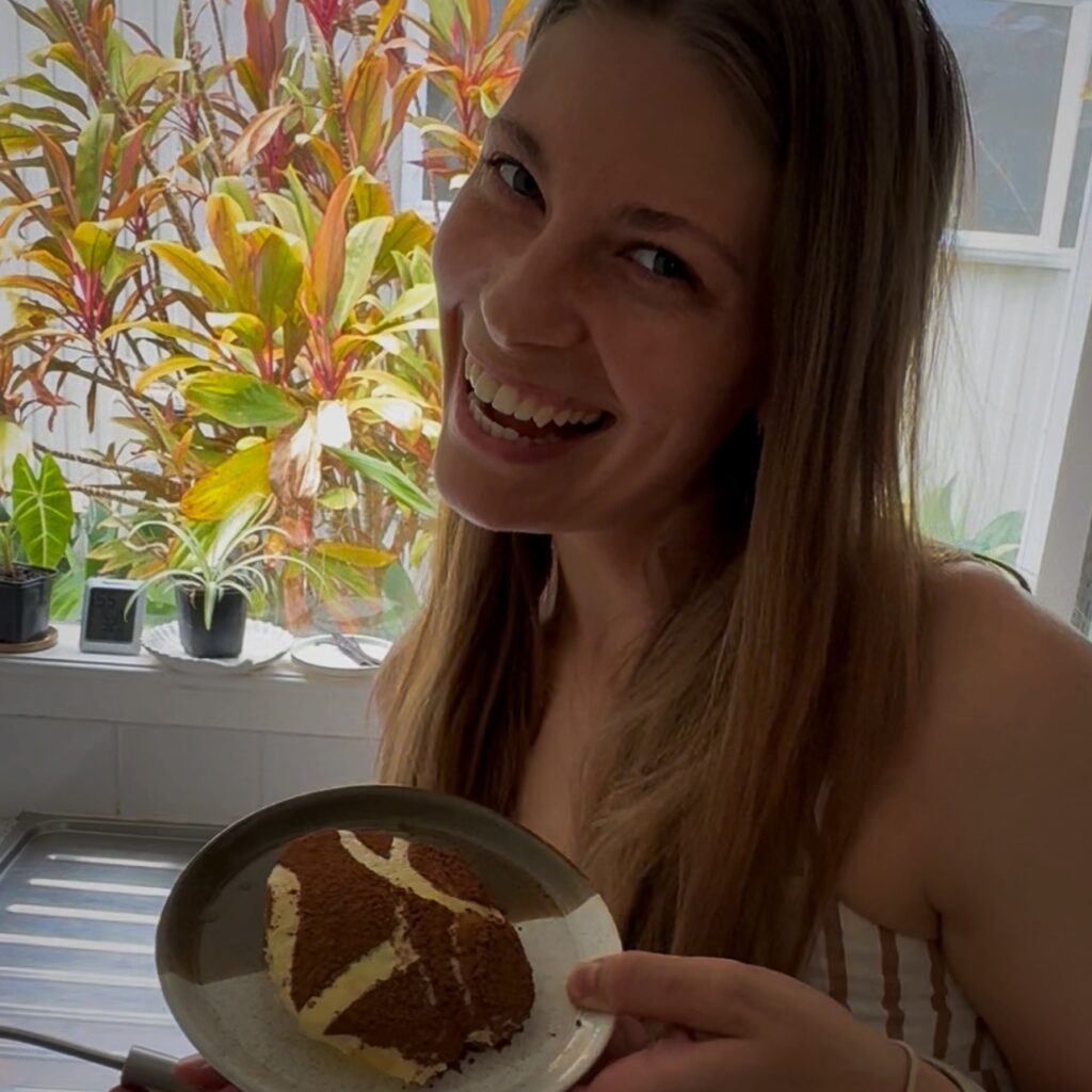 Jasmin with Tiramisu